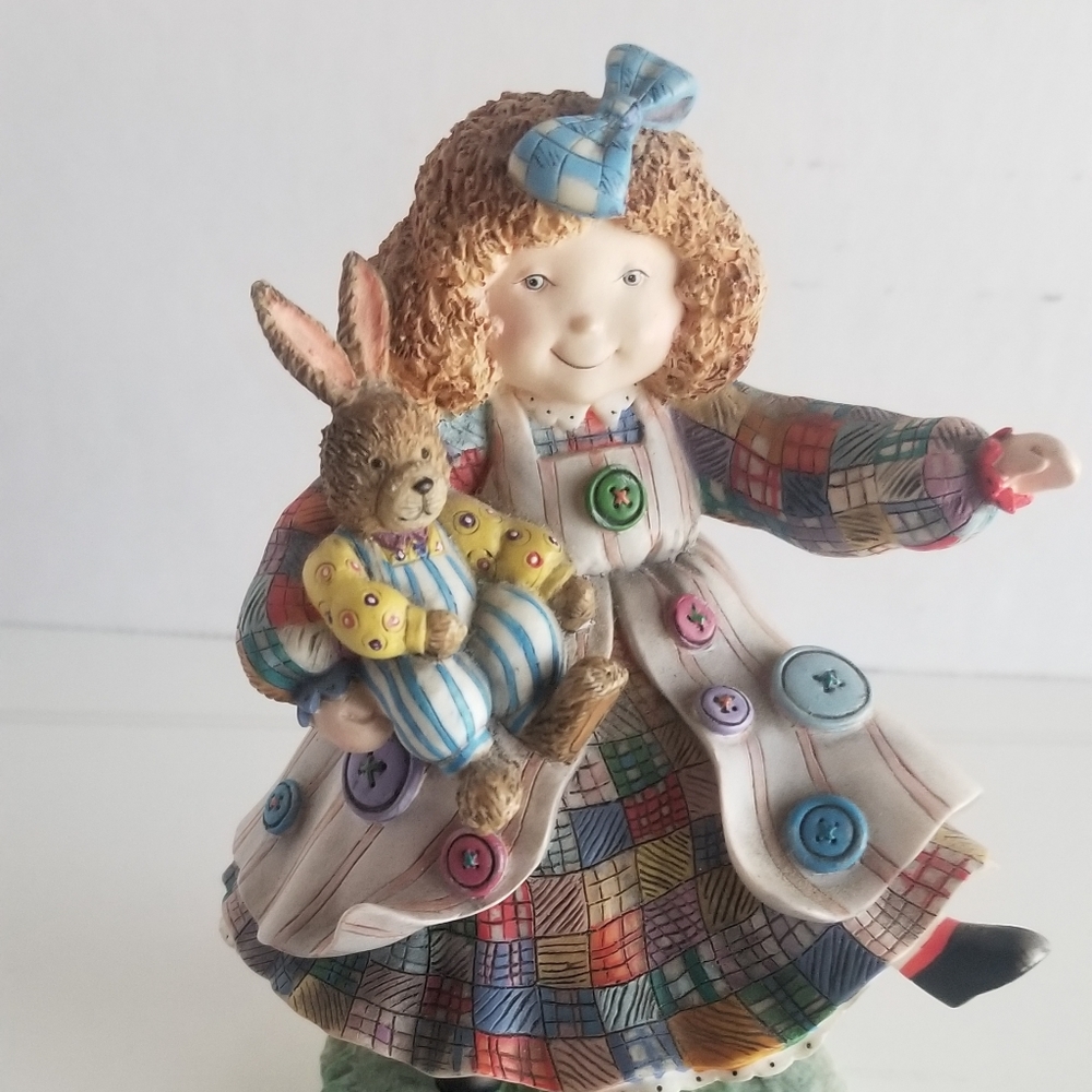 Tess and Chester First edition 1998 porcelai doll